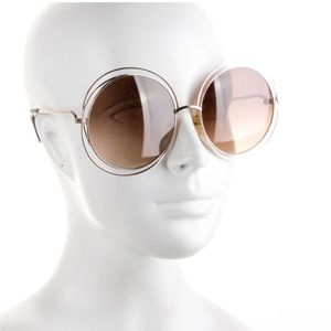Chloe oversized gradient glasses.